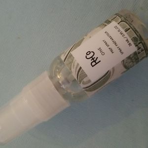 4/25 bundle item. R+Co ONE Prep Spray!